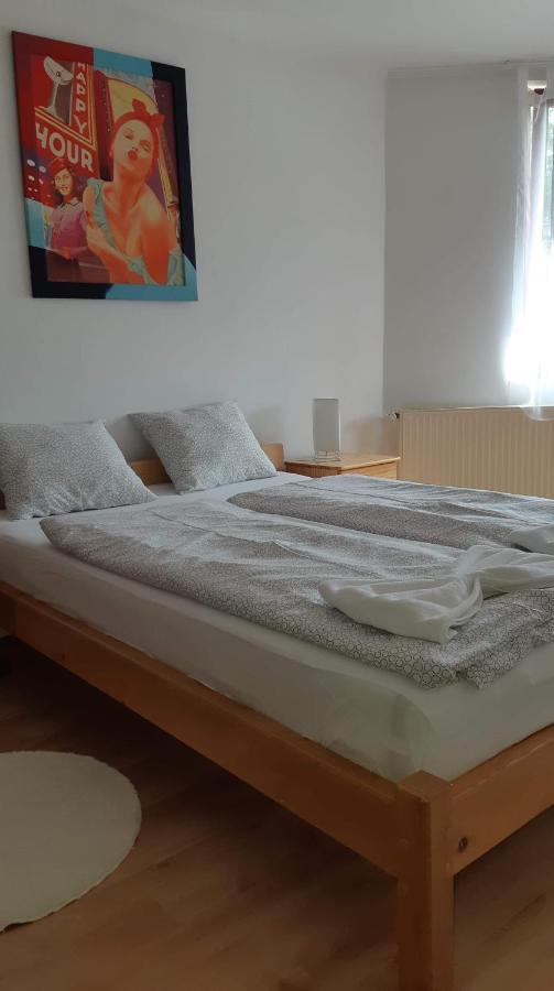 Rege Apartman Alsoors Exterior photo